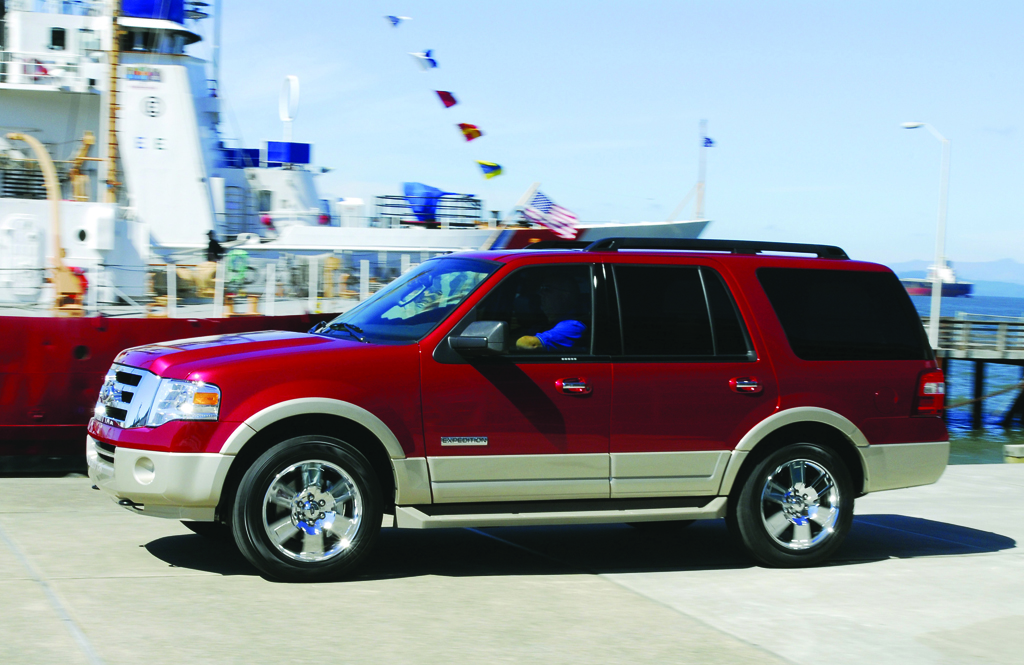 Ford Expedition 2008 – L'annuel De L'automobile